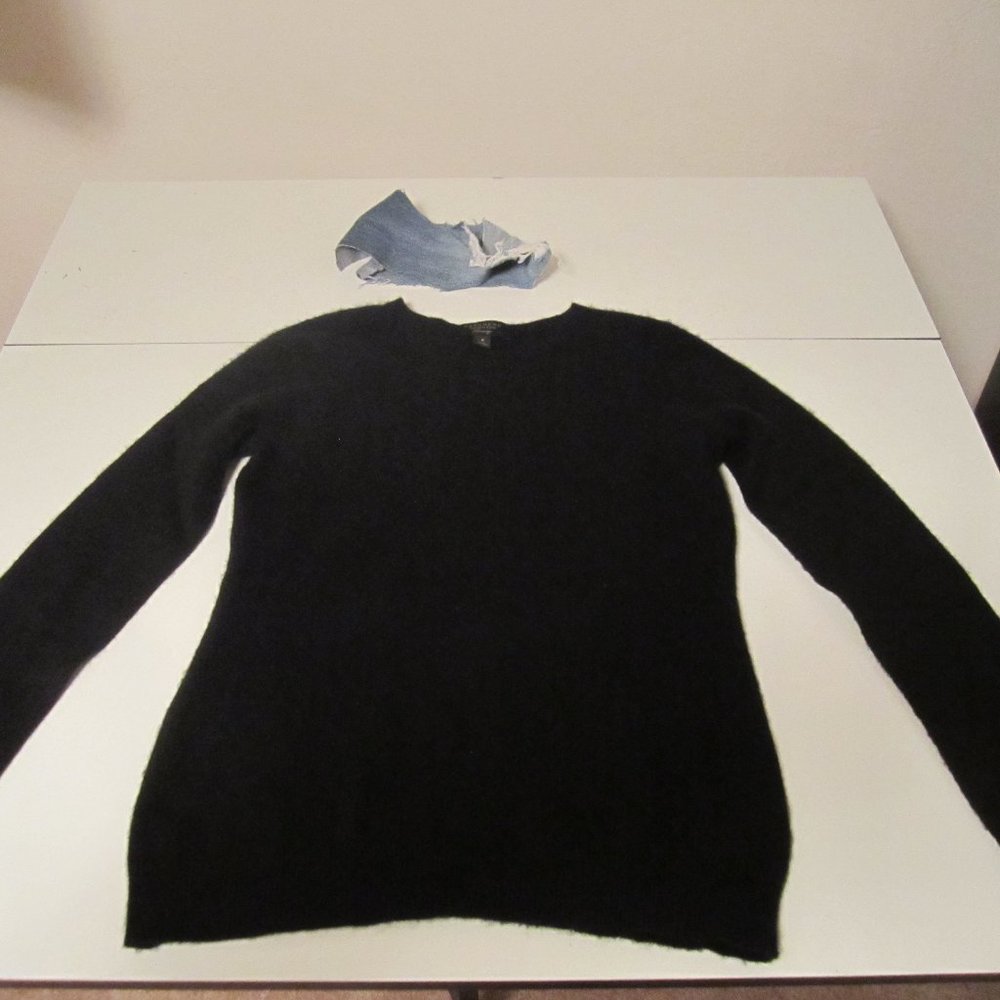 Black Charter Club Cashmere Crew Neck Sweater